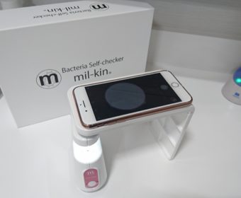 ミクロの世界でお口の中の細菌をチェック