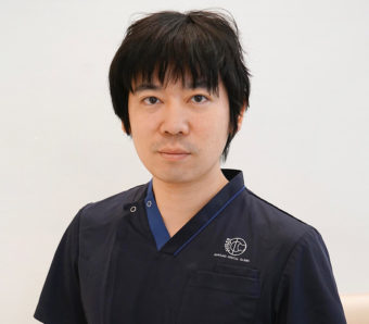 藤沢の歯医者「おだがき歯科クリニック」院長 小田柿 洋詩
